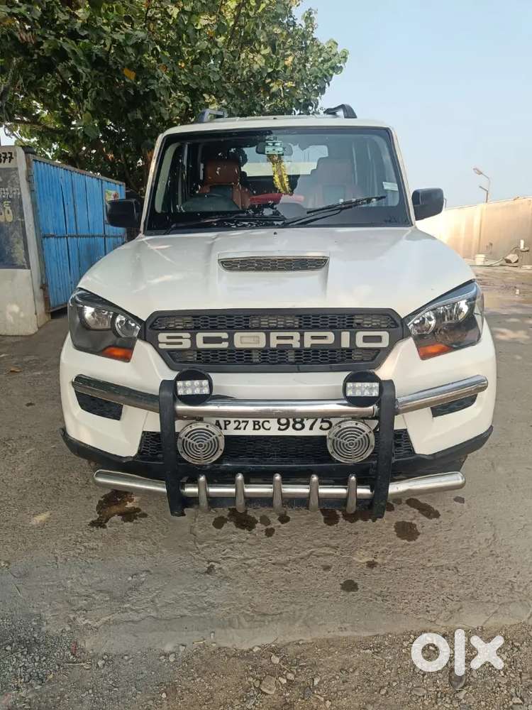 Mahindra Scorpio 2015 Diesel Manual 9 Str
