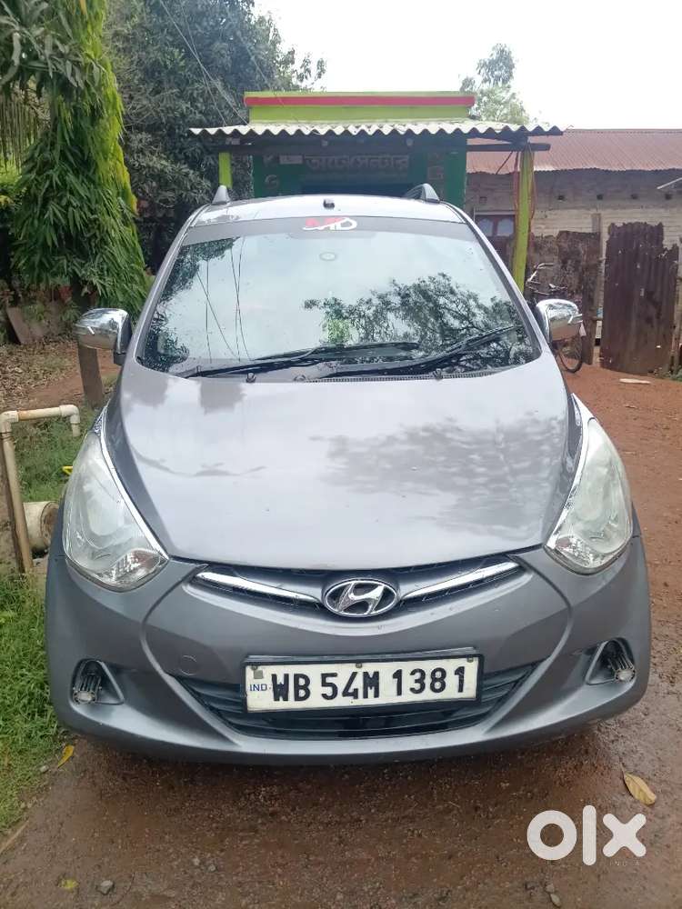 Hyundai Eon  Petrol 67000 Km Driven