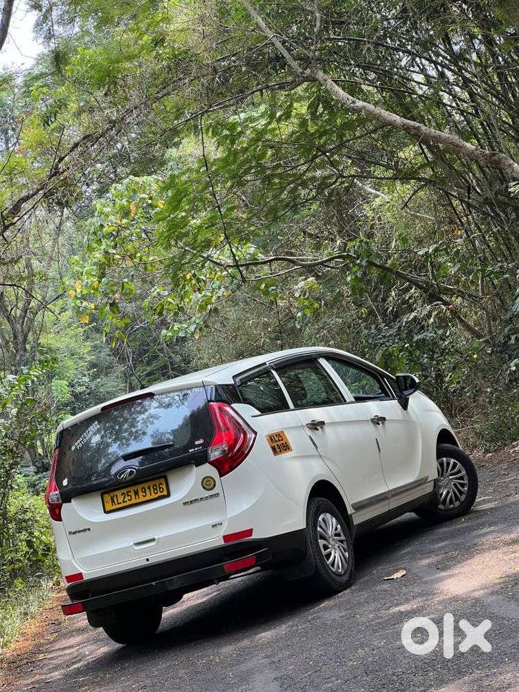 Mahindra Marazzo M4, 2019, Diesel