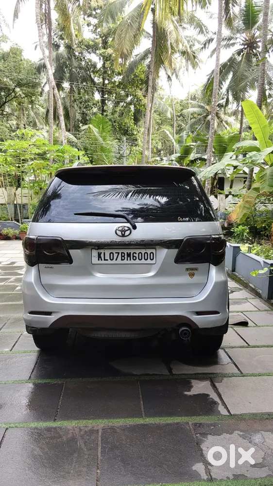 Toyota Fortuner Diesel 2010