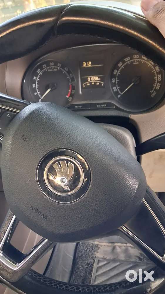 Skoda Rapid Elegance 2015