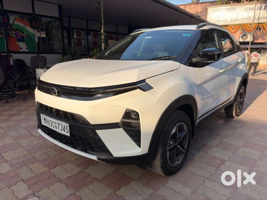 Tata Nexon Creative Plus S 1.2 Revotron Petrol 6 Amt Dt, 2024, Diese..