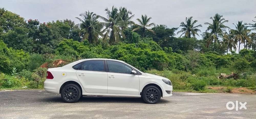 Skoda Rapid 1.6 Mpi Style Plus, 2016, Petrol