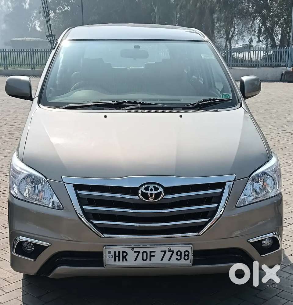 Toyota Innova 2010 Diesel Well Maintained