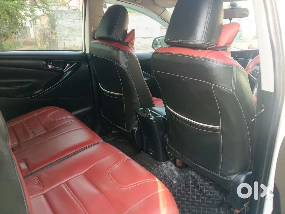 Toyota Innova Crysta 2019