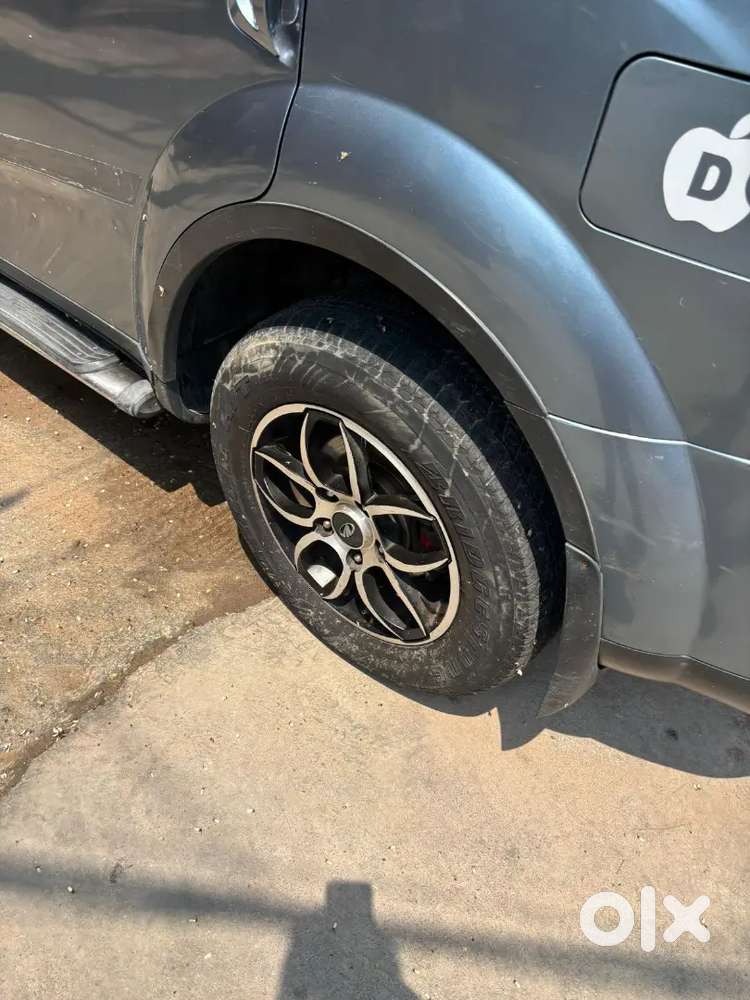 Mahindra Xuv500 2014 Diesel Well Maintained