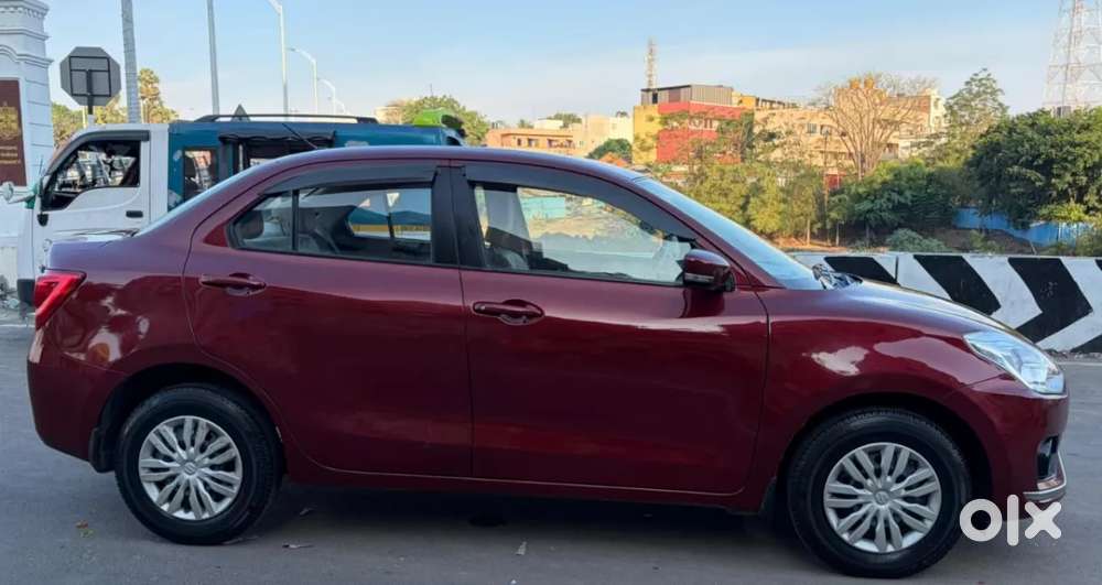 Maruti Suzuki Swift Dzire Vxi, 2017, Petrol