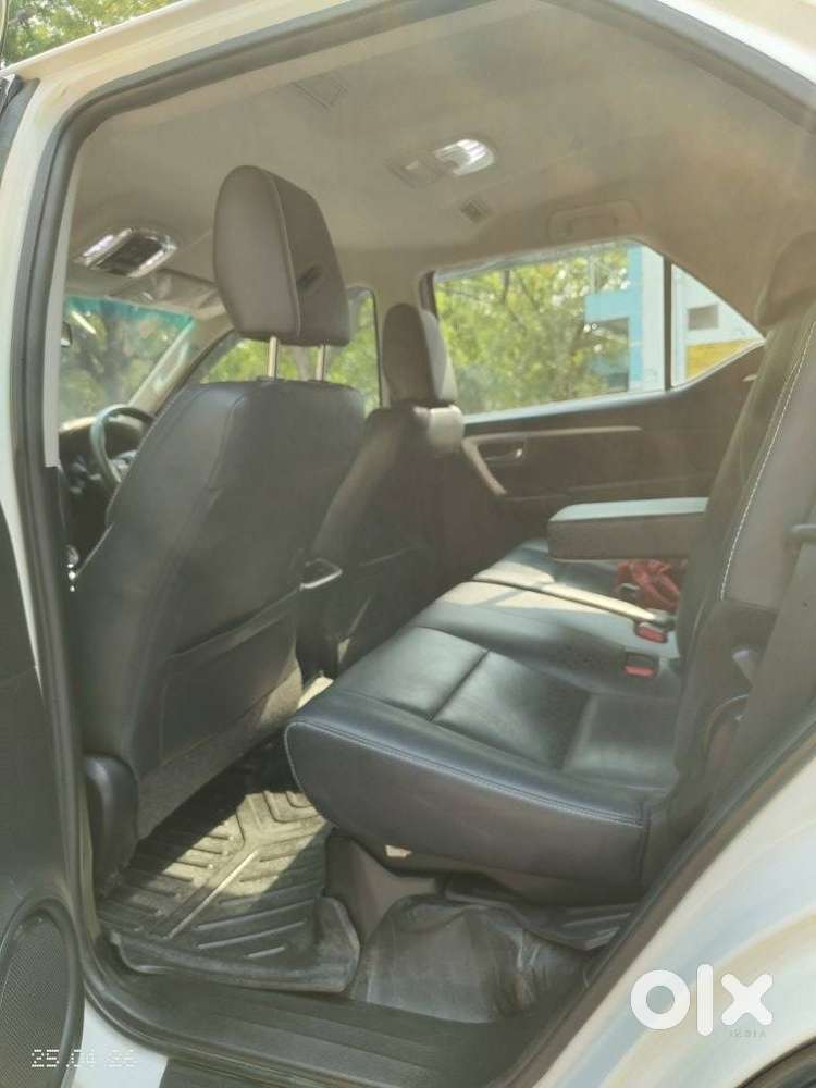 Toyota Fortuner 4x2 At 2.8 Diesel, 2024, Diesel