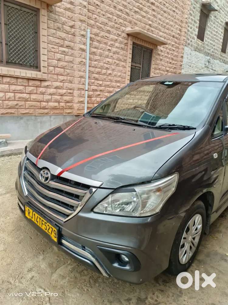 Toyota Innova Diesel Manual 2015 Variant