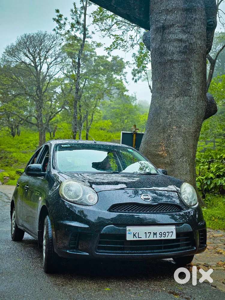 Nissan Micra Xv Petrol 2015