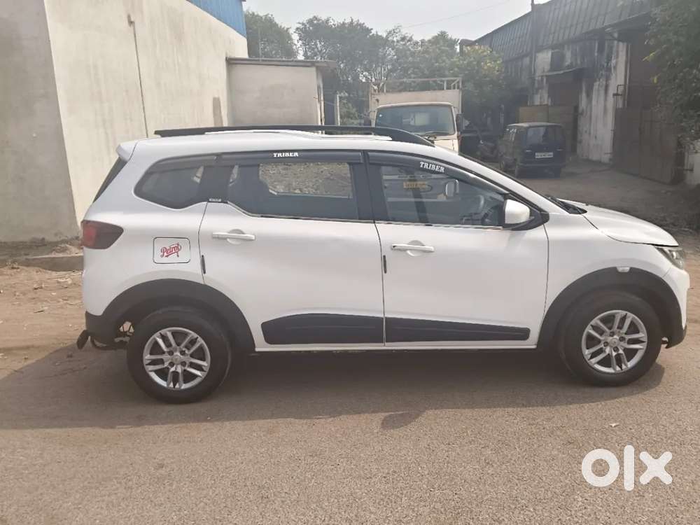 Renault Triber Rxt, 2020, Petrol