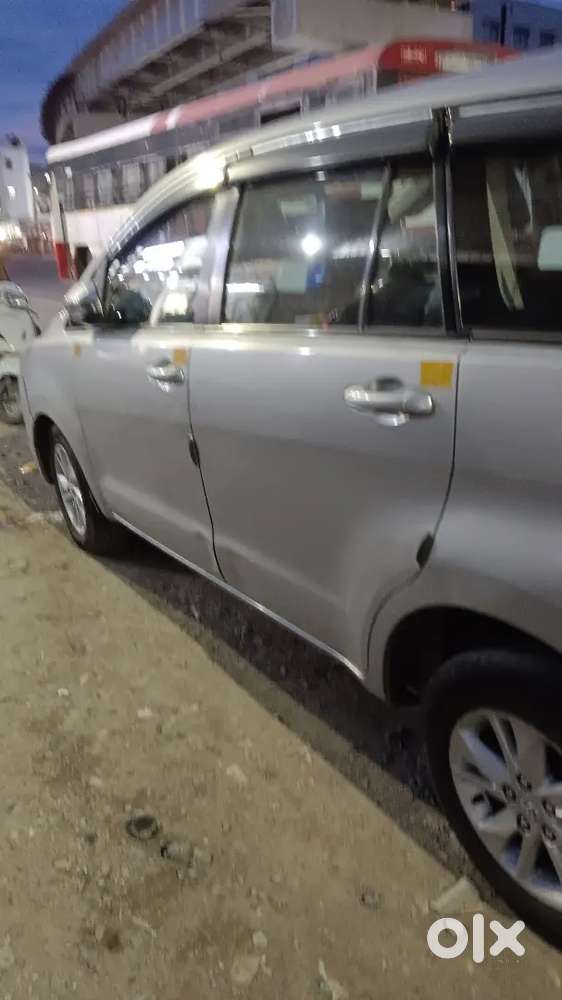 Toyota Innova Crysta 2023 Diesel 184000 Km Driven