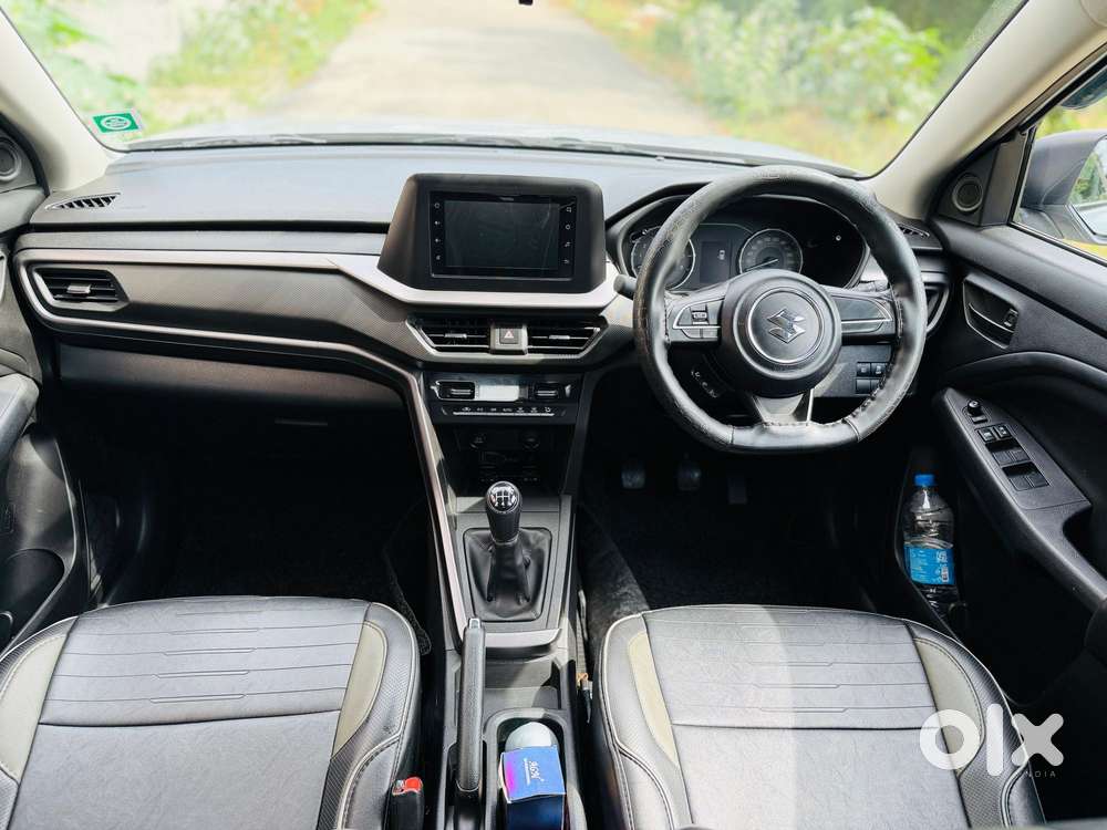 Maruti Suzuki Brezza 1.5 Vxi Smart Hybrid, 2023, Petrol