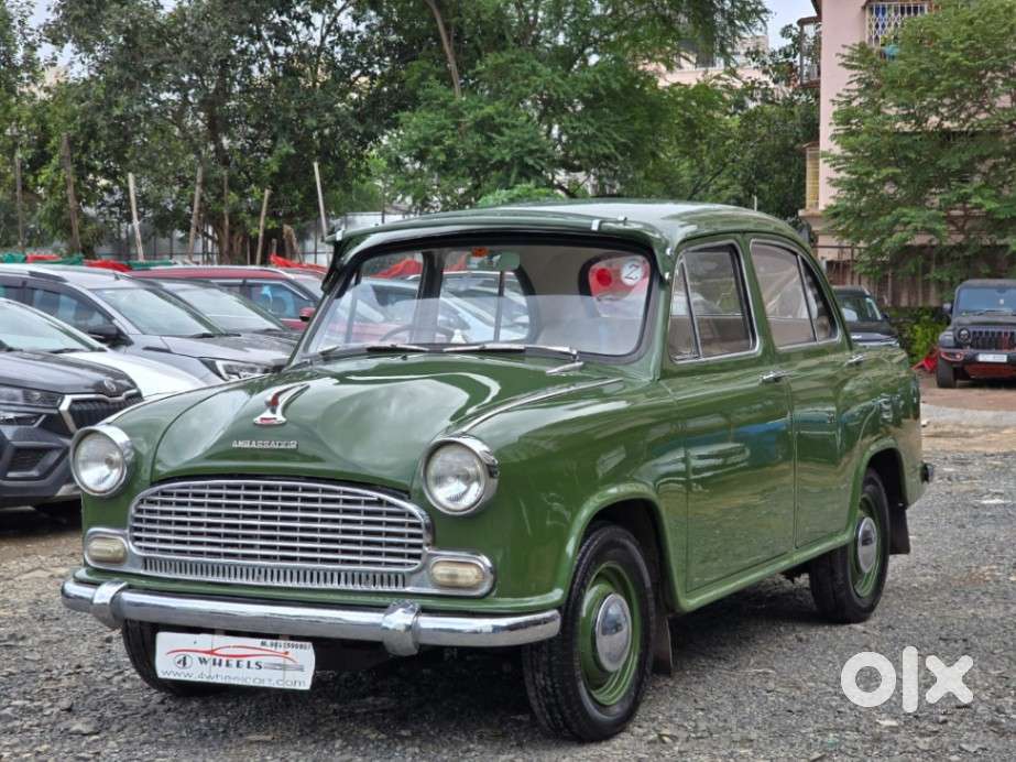 Ambassador Classic Nova Petrol, 1971