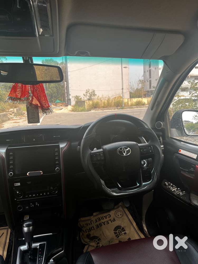 Toyota Fortuner Legender 4x2 At 2.8, 2024, Diesel