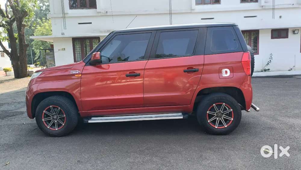 2016 Mahindra Tuv300 T4 Diesel 1.5, 7 Seater