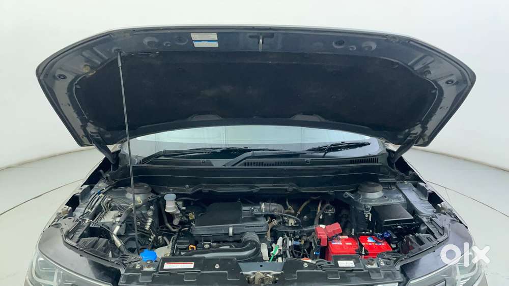 Maruti Suzuki Brezza Zxi Plus At, 2022, Petrol