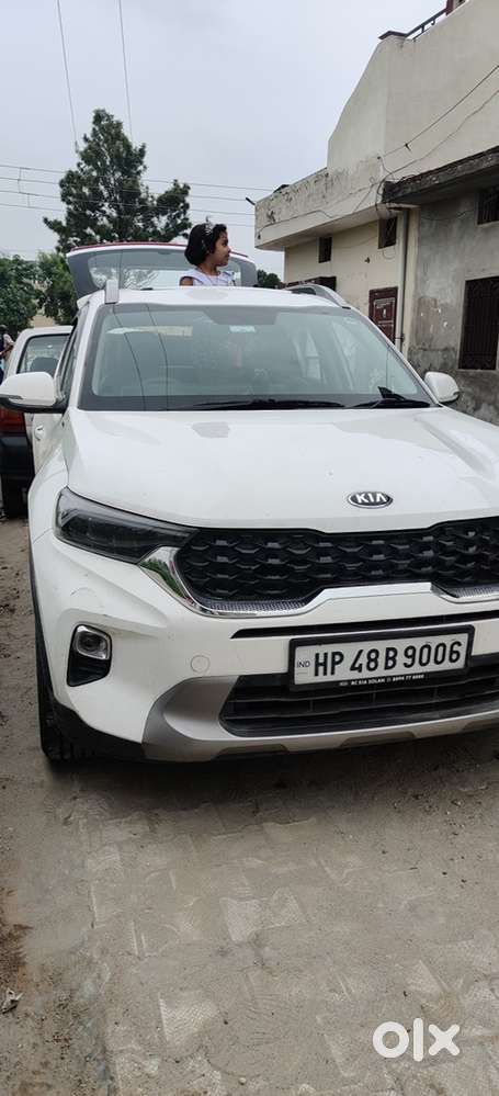 Kia Sonet Petrol 2021