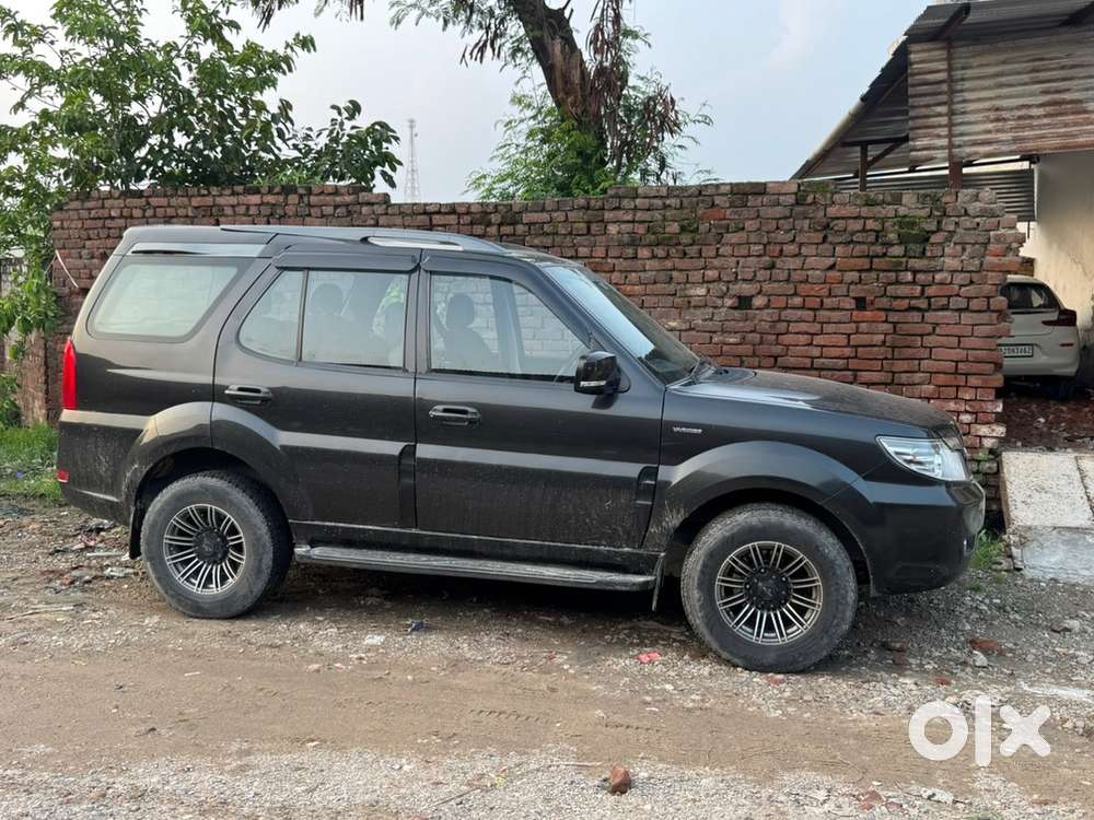Tata Safari Storme 2015 Diesel 66000 Km Driven
