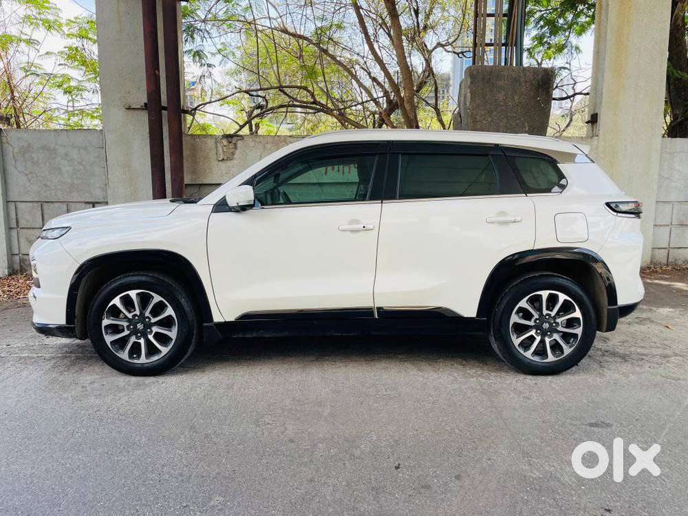 Maruti Suzuki Grand Vitara 1.5 Alpha Plus Intelligent Hybrid Ecvt, 2..