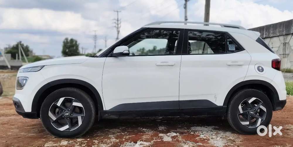 Hyundai Venue 2019 Diesel Well Maintained