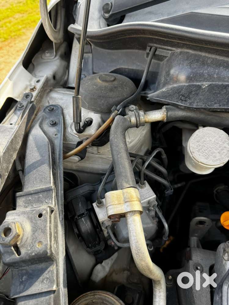 Maruti Suzuki Swift Dzire 2015
