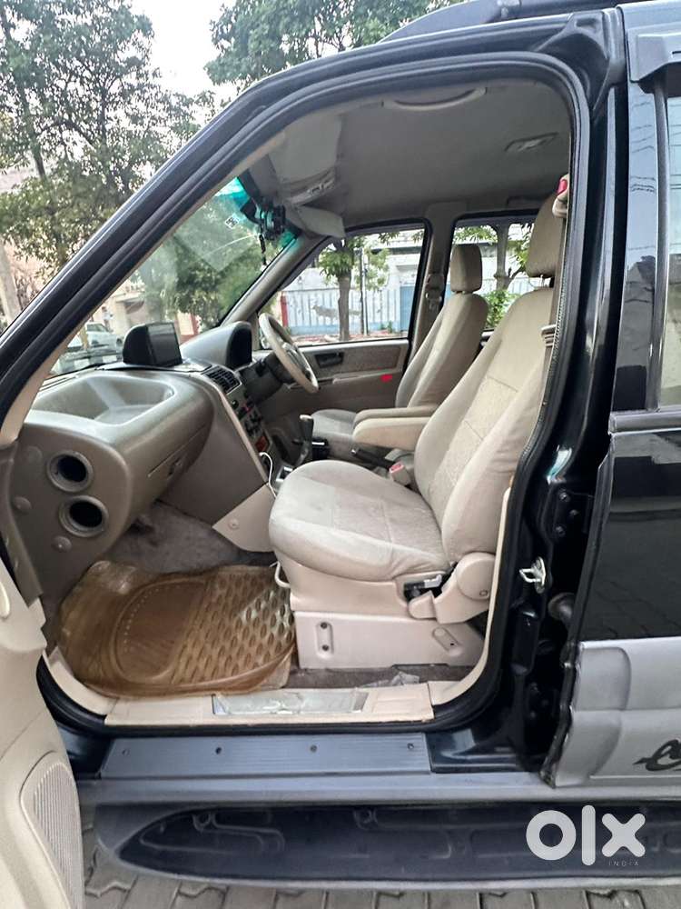Tata Safari Diesel Manual 2012