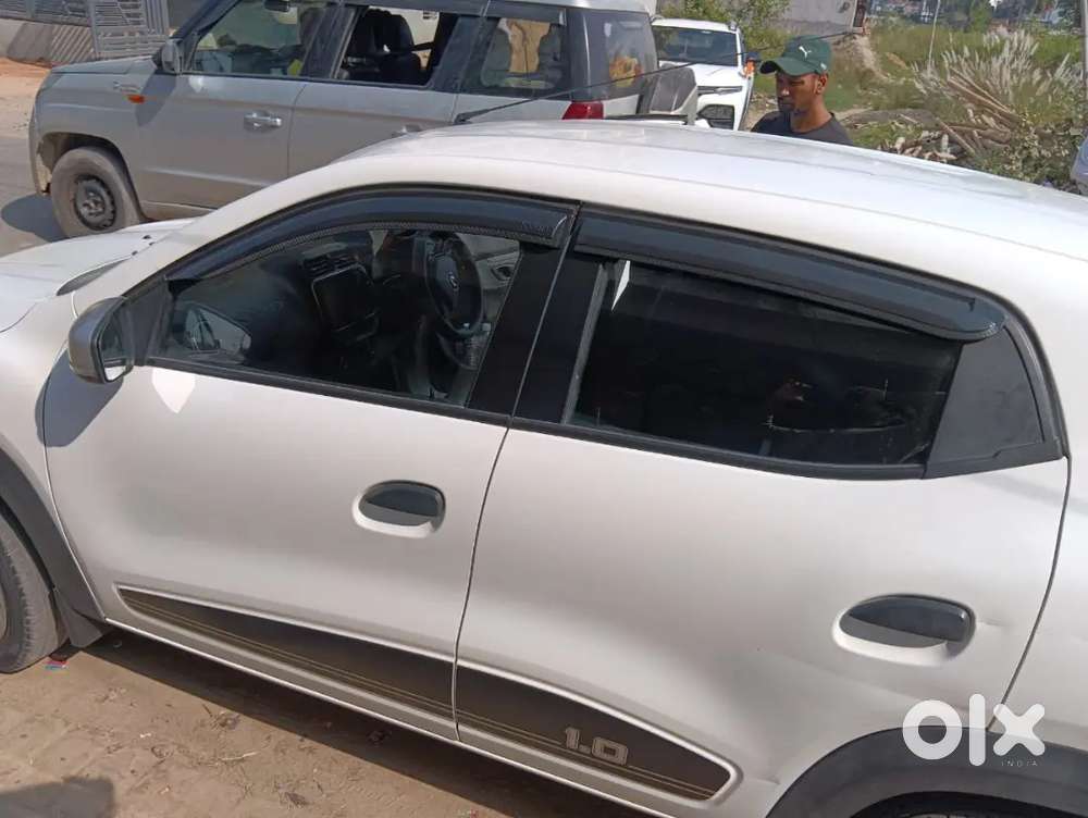 Renault Kwid 1.0 Rxt Mt 1l Sce  (nov- 2023)
