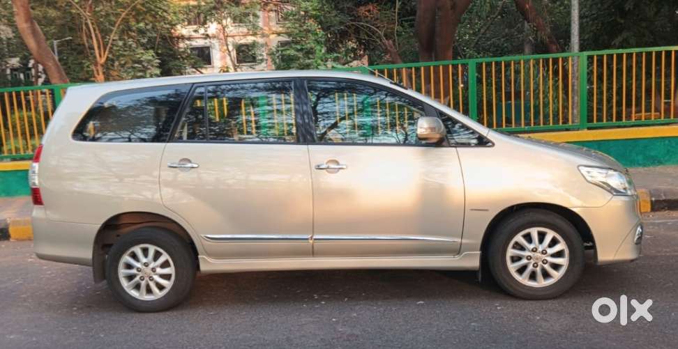 Toyota Innova 2.5 V 8 Str, 2014, Diesel