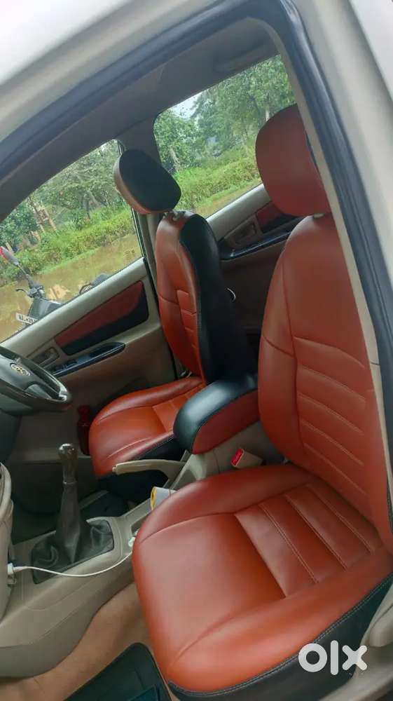 Toyota Innova 2013 Diesel 200000 Km Driven