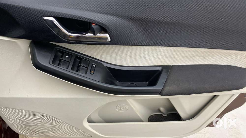 Tata Tigor Xza Plus, 2022, Petrol