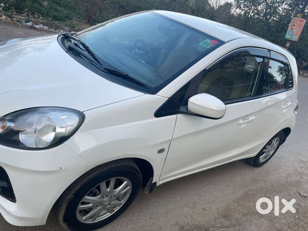 Honda Brio Vx Mt, 2014, Petrol