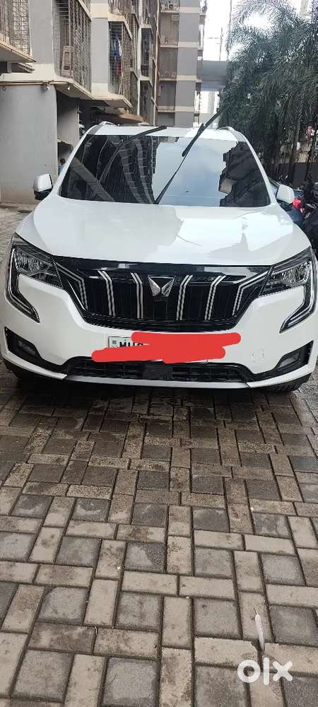 Mahindra Xuv700 Ax7 2025
