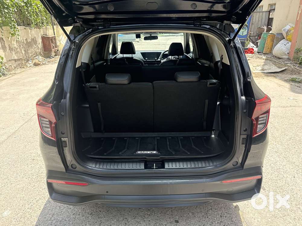 Kia Carens G1.5 6mt Gravity, 2024, Petrol