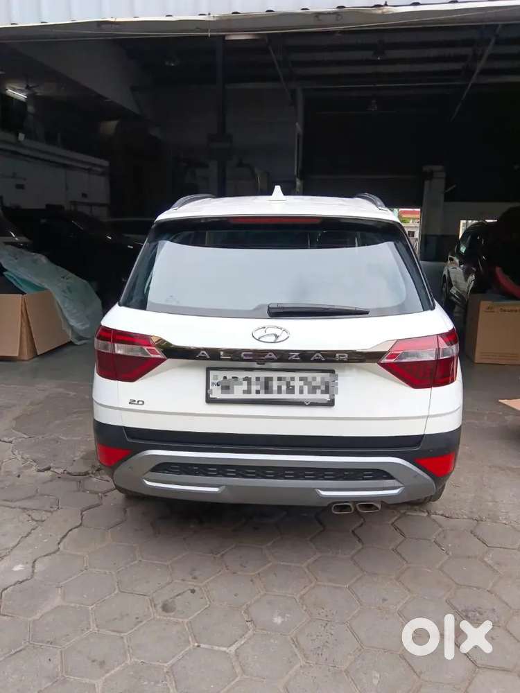 2021 Hyundai Alcazar 2.0 Petrol Manual