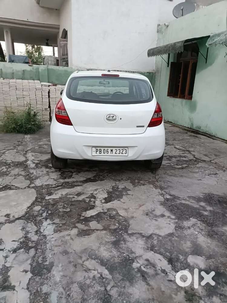 Hyundai I20 2011 Diesel 165000 Km Driven