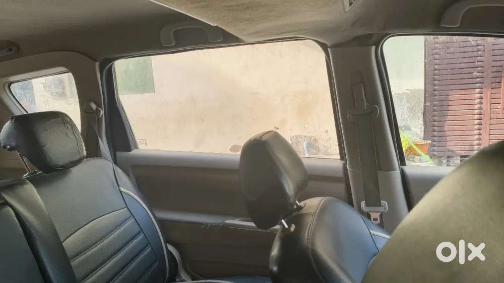 Maruti Suzuki Ertiga Vxi Cng & Hybrids Good Condition