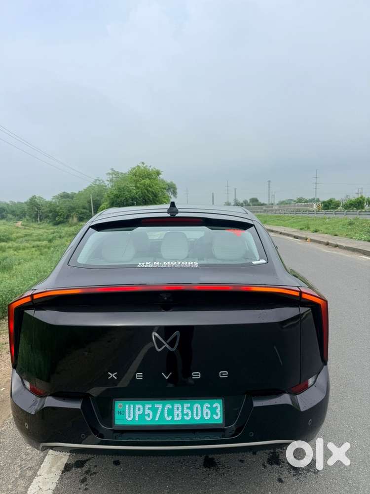 Mahindra Xev 9e Pack Three 2025