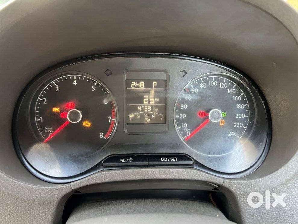 Volkswagen Vento 2010-2013 Petrol Highline At, 2017, Petrol