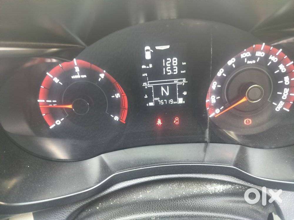 Mahindra Xuv300 W6 Diesel, 2019, Petrol