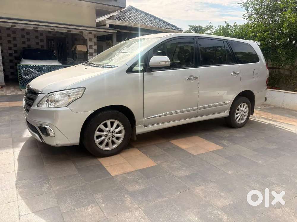 Toyota Innova 2014 Diesel Well Maintained
