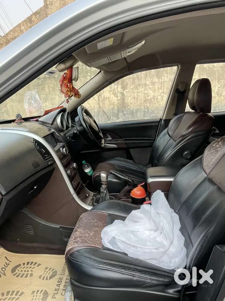 Mahindra Xuv500 2015 Diesel 110000 Km Driven