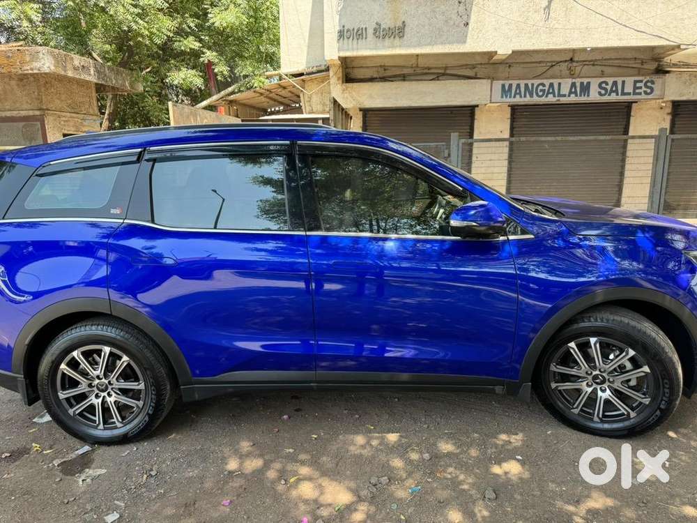 Mahindra Xuv700 2023 Diesel 22800 Km Driven