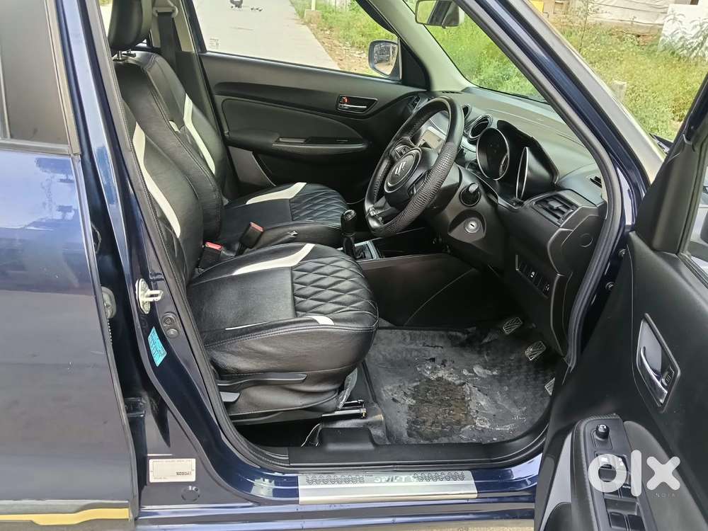 Maruti Suzuki Swift Vxi + Manual, 2022, Petrol