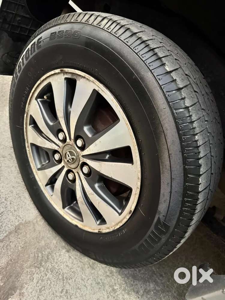 Toyota Innova 2015 Diesel Well Maintained With Show Room Track