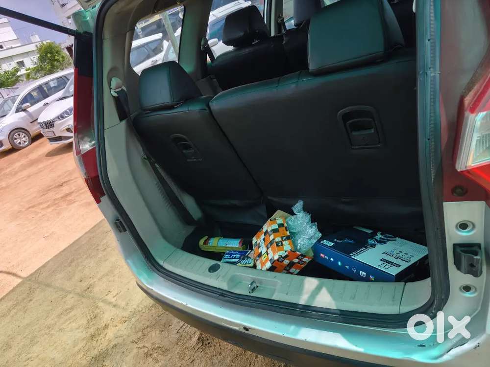 Mahindra Marazzo M4 2019 Diesel Manual