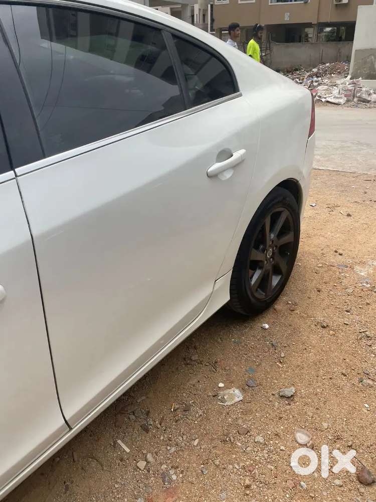 Volvo S60 2015 Diesel 107000 Km Driven
