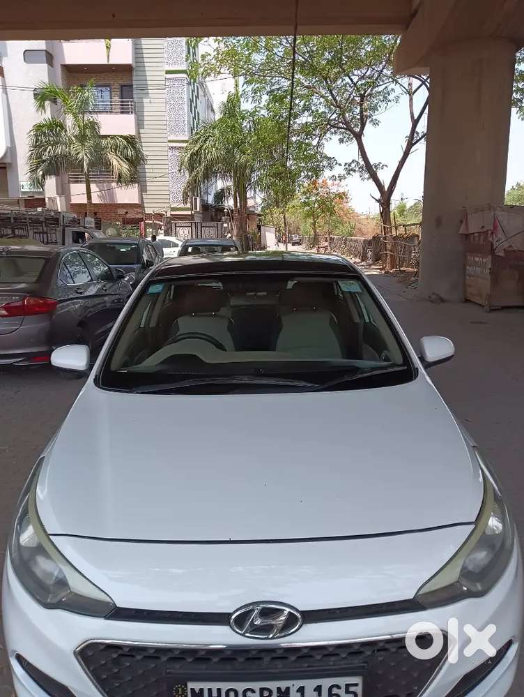 Sell May I20 Magna Elite Petrol