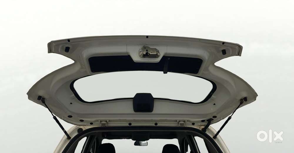 Mahindra Kuv 100 Mfalcon G80 K8, 2016, Petrol