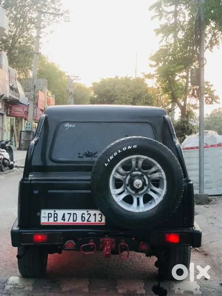 Black Gypsy 2011 Model, Nissan Diesel Engine, Ac Caben, Sunroof